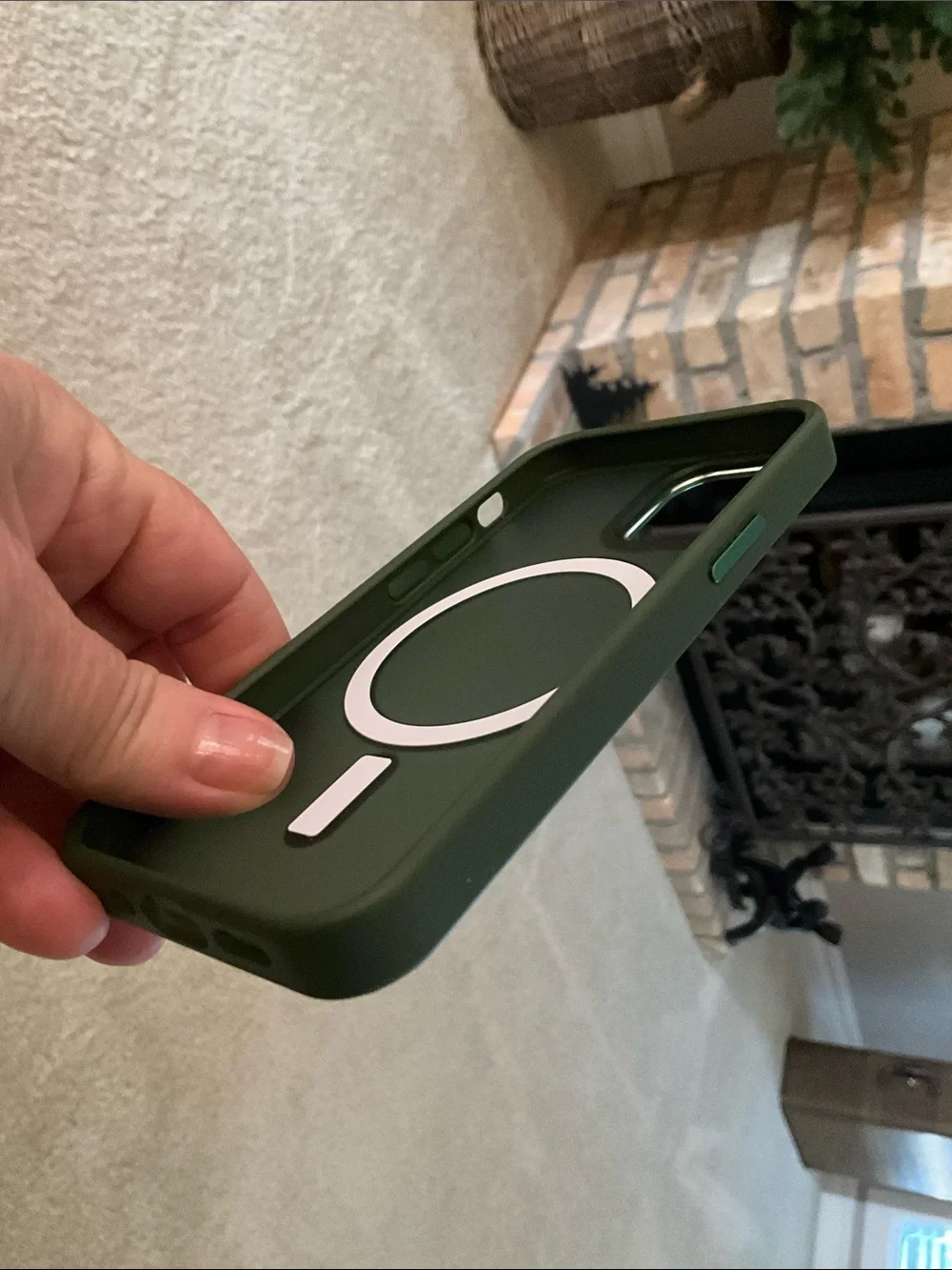 iPhone 13 Mini Green Mag Case